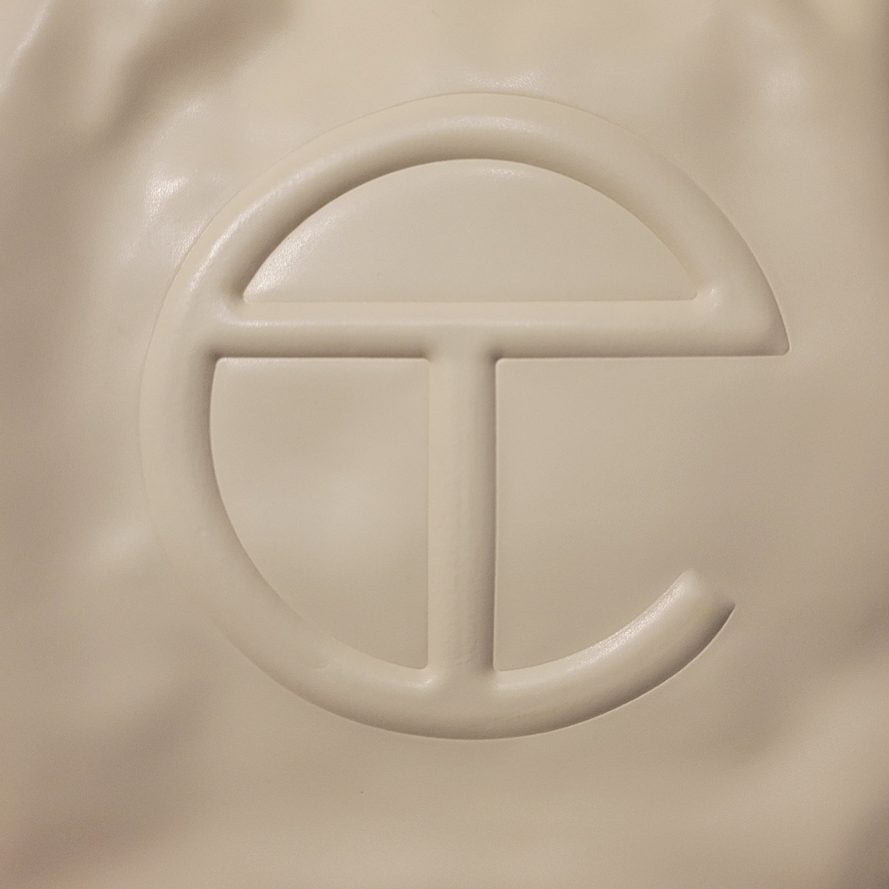 Telfar Purse - Picture 15 of 16